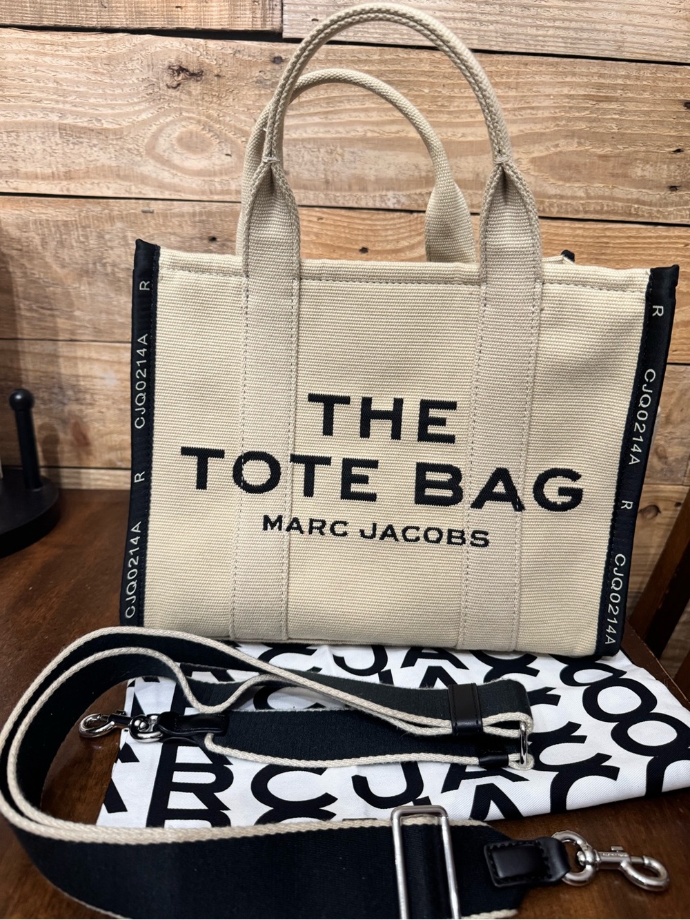 Marc Jacobs “The Jacquard Large Tote” in warm sand
